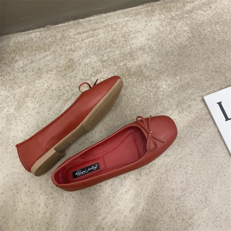 GraceWalk Soft Leather Flats