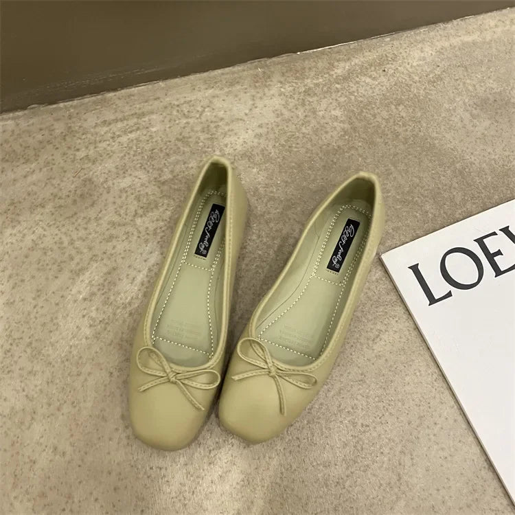 GraceWalk Soft Leather Flats