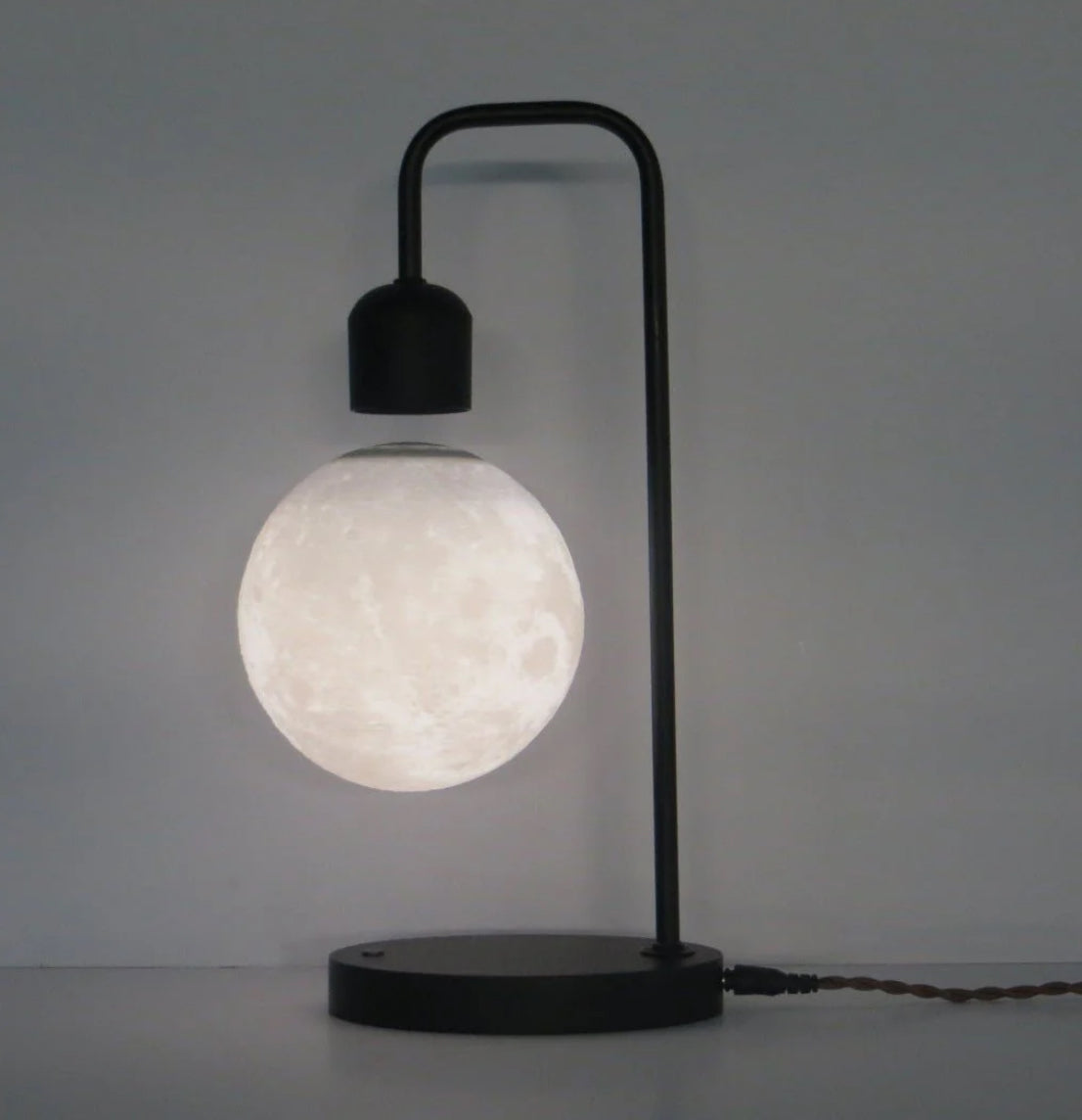 Floating 3D Printed Moon Light with Magnetic Levitation