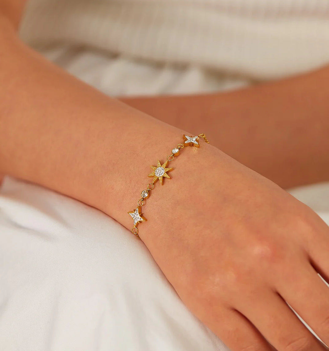 Asterism Star Niche Design Bracelet for Women